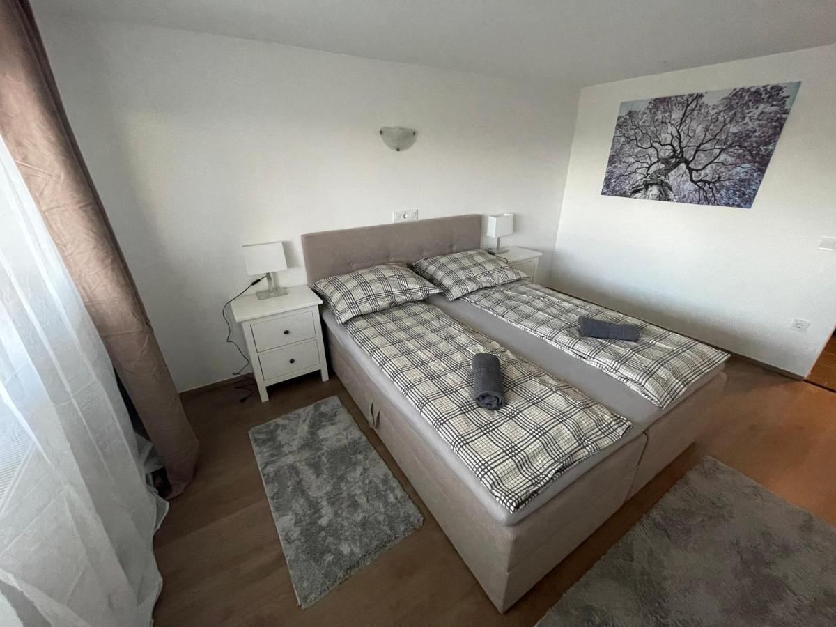 Malibu Apartman Miszkolc Zewnętrze zdjęcie