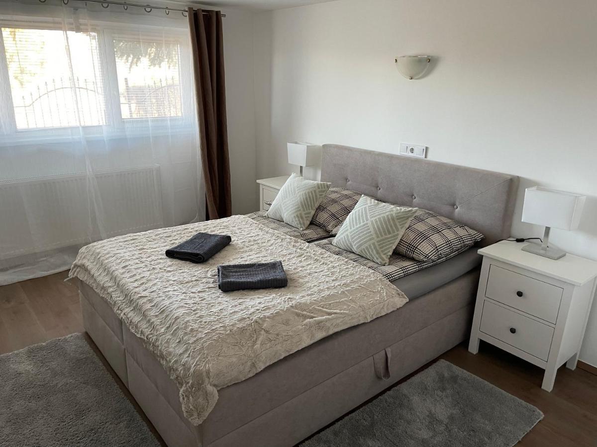 Malibu Apartman Miszkolc Zewnętrze zdjęcie